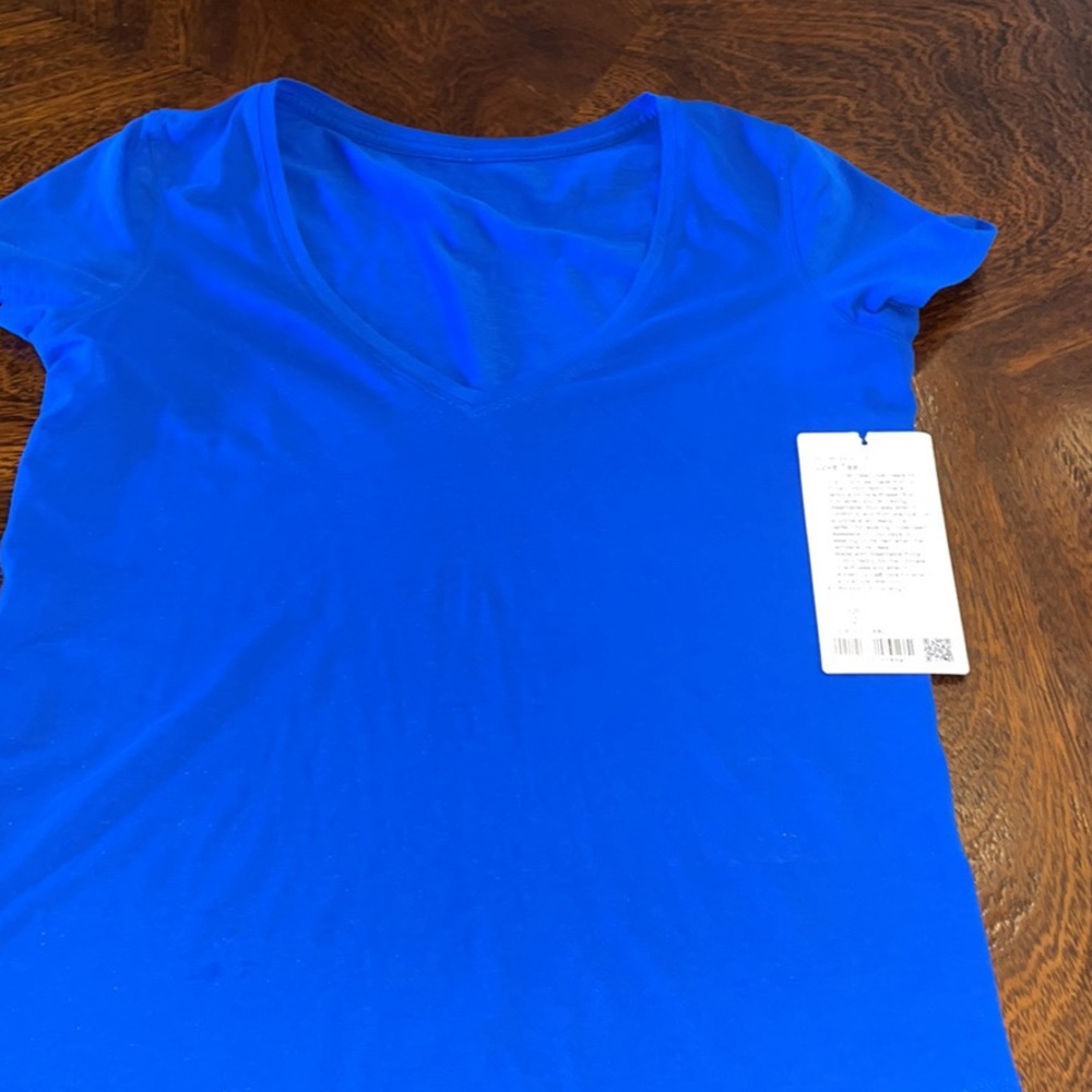 Lululemon Love Tee